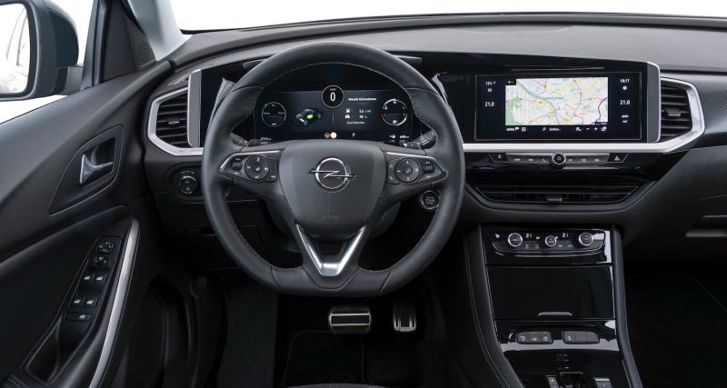 Essai Opel Grandland Hybrid 136 : un petit dernier pour la route ? - Opel Grandland Turbo Hybrid