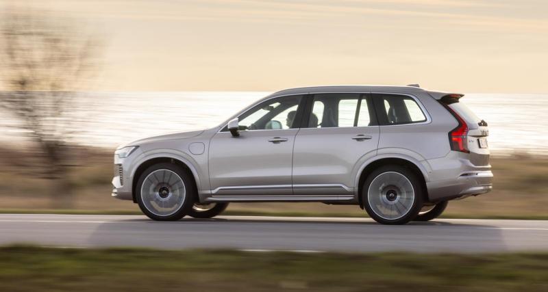 Essai Volvo XC90 T8 AWD : il n'a pas dit son dernier mot - Fiche technique Volvo XC90 T8 AWD
