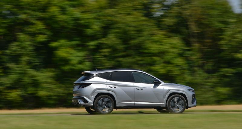 Match Hyundai Tucson Hybrid 215 ch vs Nissan Qashqai e-Power 190 ch - Hyundai Tucson 2024 / Nissan Qashqai 2024