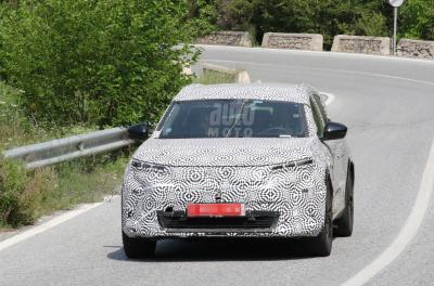 Renault Scenic EV (Spyshots) 